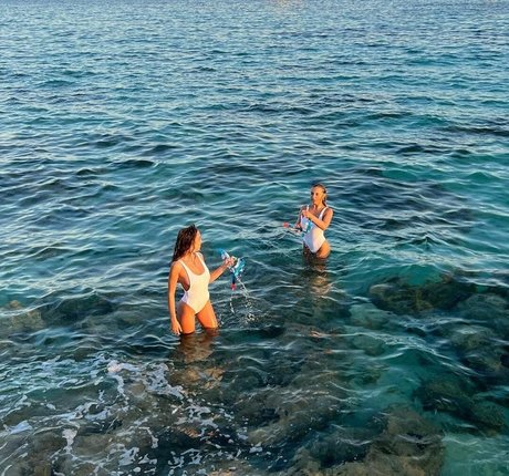 アマチュアセックスオンリーファンズ 無料ヌード 画像