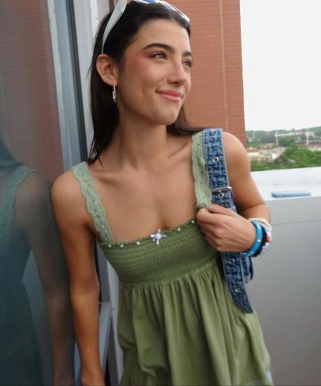 アナルファックオンリーファンズ 美しい ギャラリー