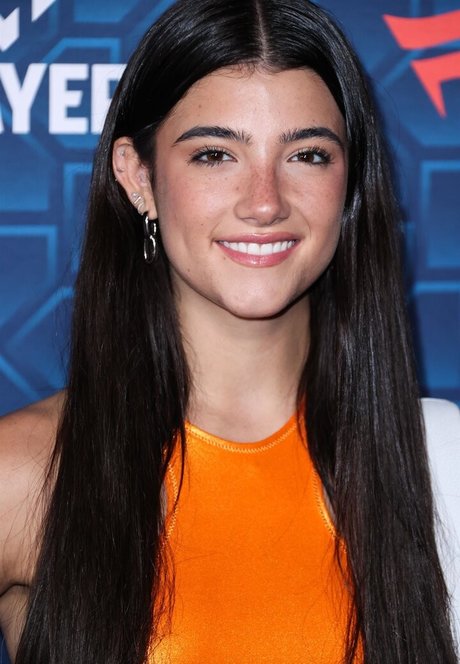 おばあちゃんの熟女オンリーファンズ 美しいポルノ 写真