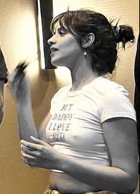 Camila Cabello ポルノモデル 画像