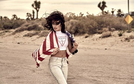 カムフィートオンリーファンズ ポルノ 写真