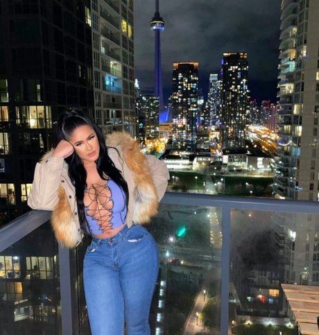 Viphanaaels 素敵なモデル ギャラリー