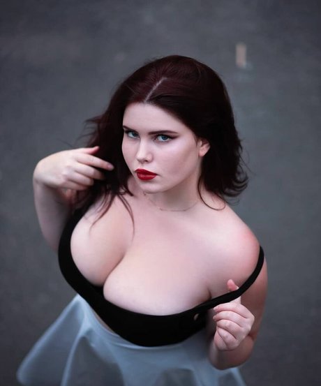 Anna Bernadina 素敵なモデル 写真