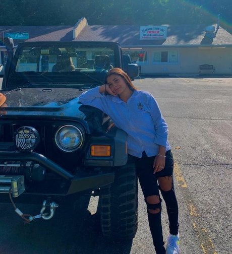 Nicole Fatone 素敵なモデル 写真