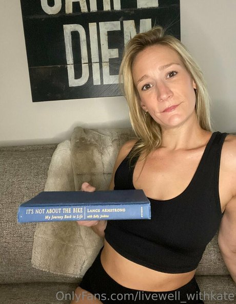 livewell withkate ポルノモデル ギャラリー