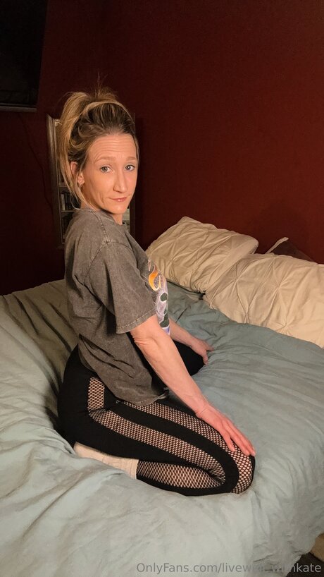 livewell withkate セックスモデル 写真