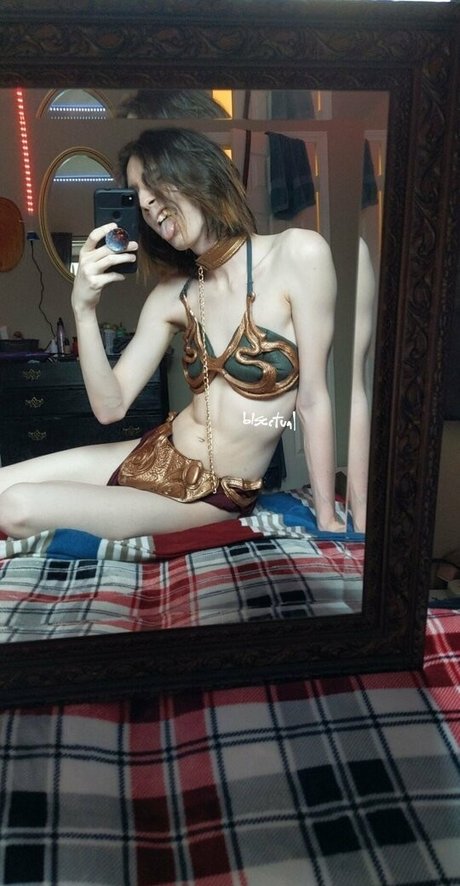 赤毛の巨乳オンリーファンズ 無料ポルノ 写真