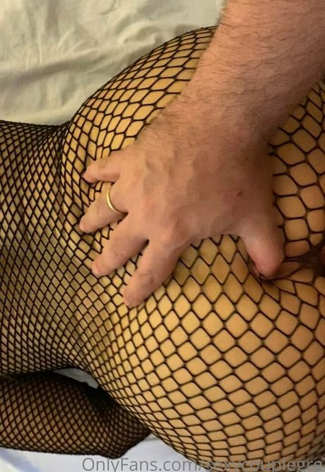 evabreedme セクシーモデル 写真