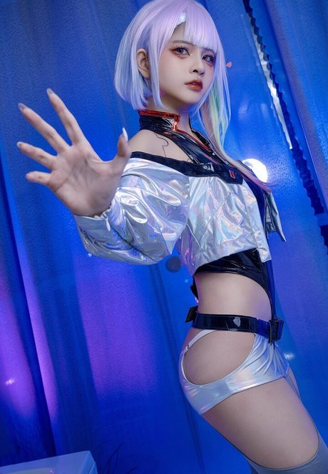 切断者オンリーファンズ 美しいxxx 写真