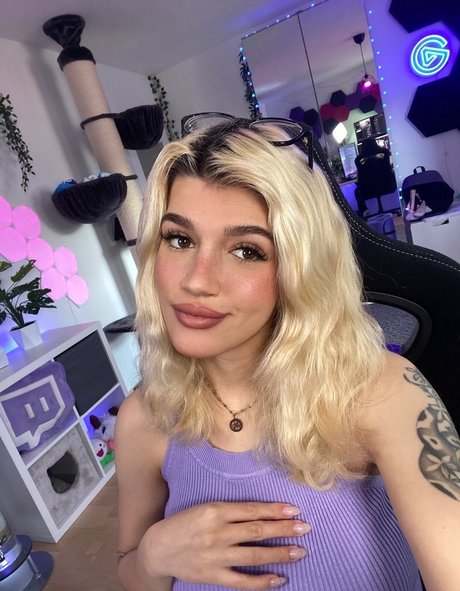 フィットネスプッシーオンリーファンズ 美しいxxx 写真