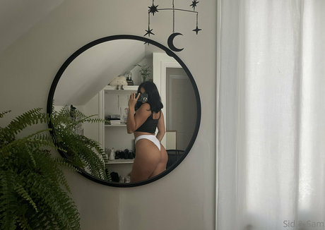 meandmommy トップモデル 写真