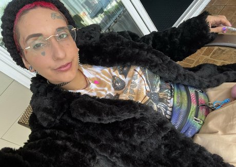 lovelygia ポルノモデル アーカイブ