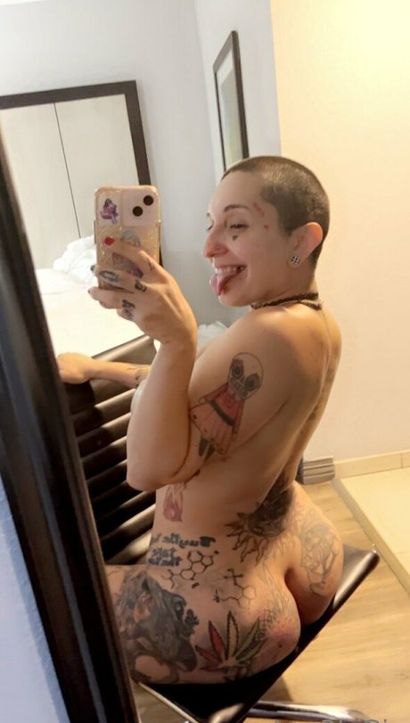 lovelygia ホットモデル 写真