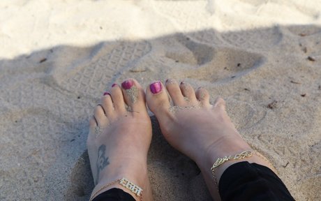 lovelygia ヌードのポルノスター 画像