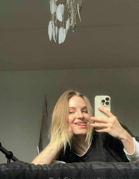 lana ocean 写真集