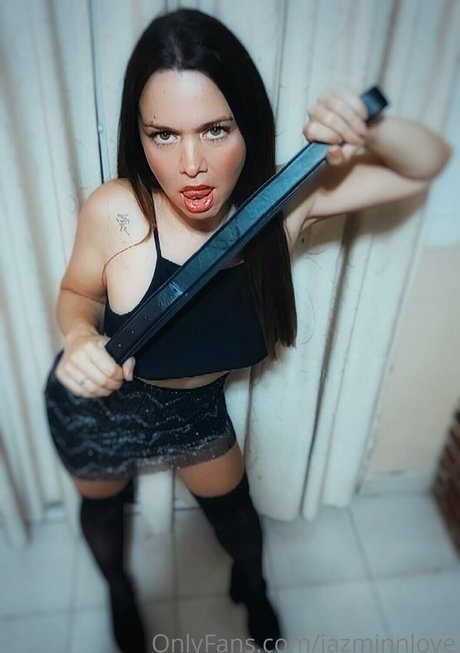 jazminnlove ホットなモデル 画像