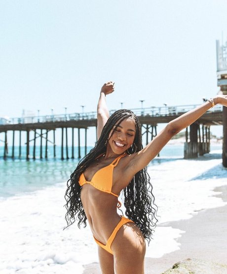 Teala Dunn ポルノスター エロティック 画像