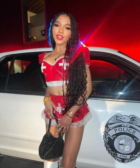 Teala Dunn ポルノスター 素敵 画像