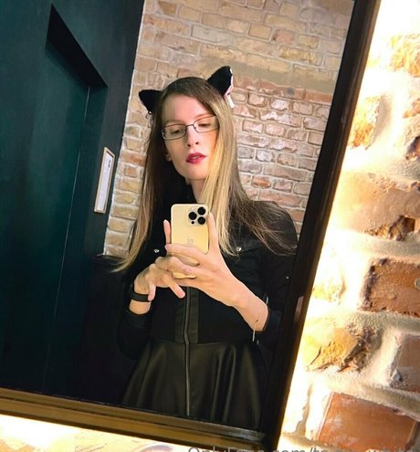 ts avy white 裸の女優 ギャラリー