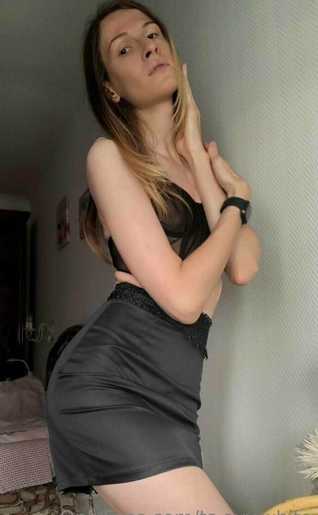 ts avy white ポルノスター 写真