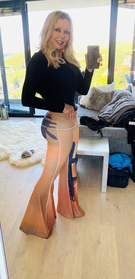 オンリーファンズの動画 xxx 写真