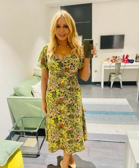 金髪の顔射オンリーファンズ 美しいポルノ ギャラリー