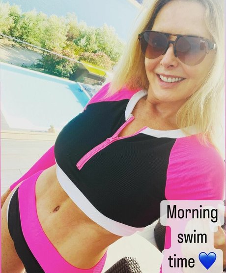 ビキニプリンセスオンリーファンズ えろ ギャラリー