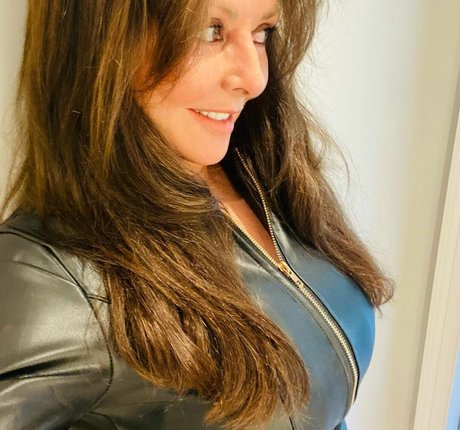 Carol Vorderman 高品質モデル 画像
