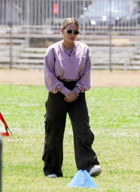 小さなおっぱいオンリーファンズ ホットセクシー 写真