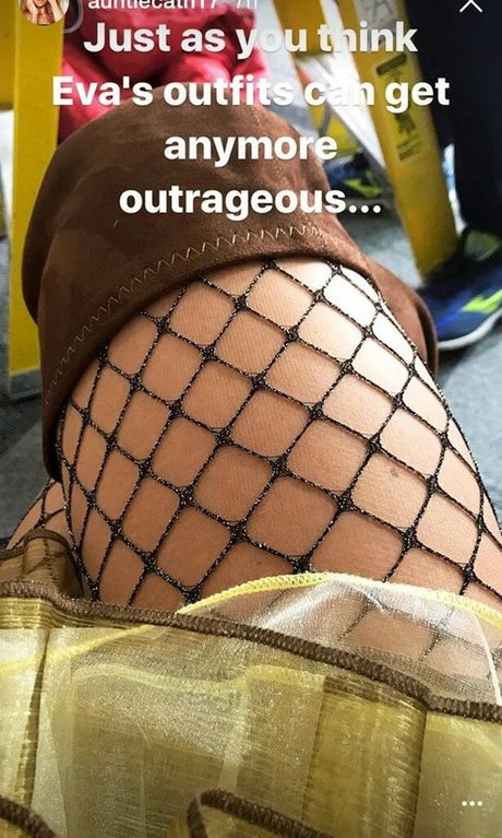 Catherine Tyldesley ポルノスター セックス 写真