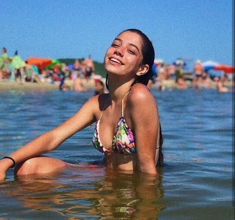 Ana Karolina Pfleger 最高のポルノスター 画像