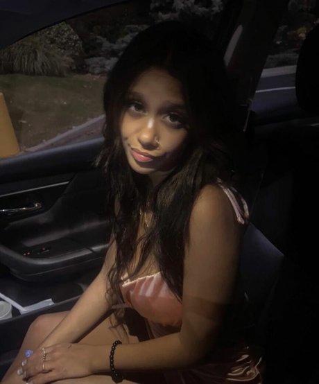 フィットネスコーチオンリーファンズ 無料エロ 写真