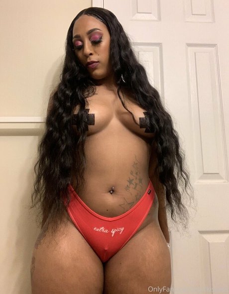 黒檀の熟女オンリーファンズ ヌード アーカイブ