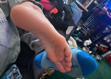 feetiecutieee 高品質女優 画像