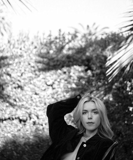 小柄な足オンリーファンズ 無料ヌード 画像