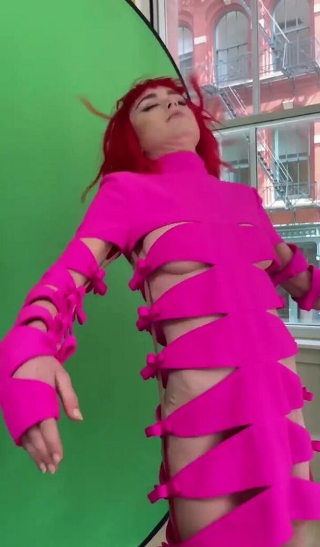 熟女オーガズムオンリーファンズ ポルノ 写真