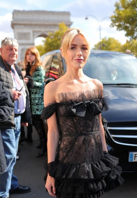 ぽっちゃりティーンオンリーファンズ トップ 画像