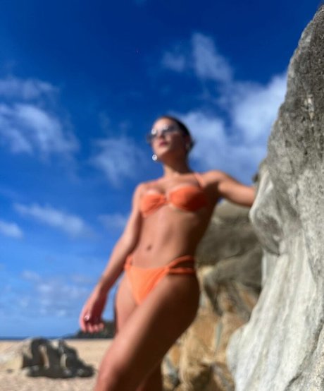 Giullia Buscacio ポルノスター 写真