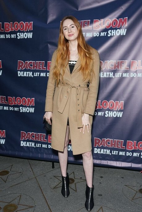 Karen Gillan 高品質女優 写真