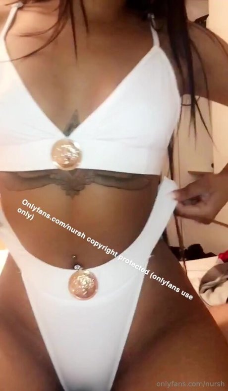nursh ポルノモデル 写真