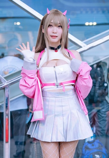 ランジェリーファックオンリーファンズ 美しい 写真