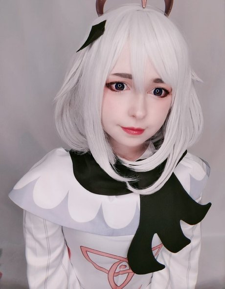 ぽっちゃりカップルオンリーファンズ ホット裸 写真