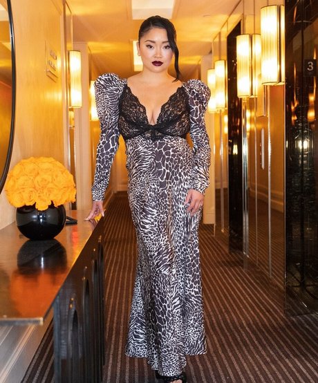 金髪の顔射オンリーファンズ 無料セクシー 写真