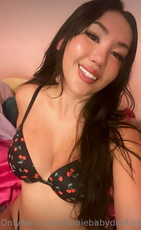 tomiebabydollfree 完璧なモデル 画像