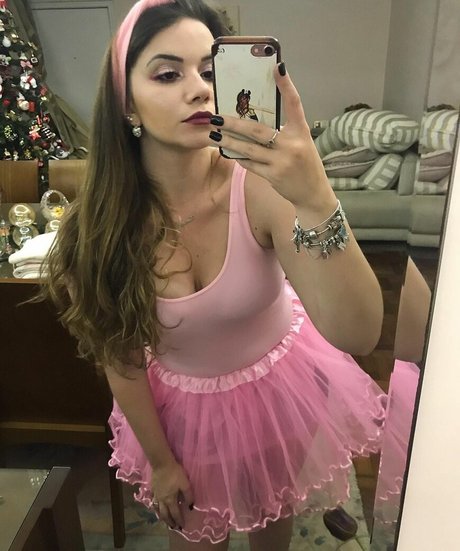 フィットネスプッシーオンリーファンズ 無料エロ 画像