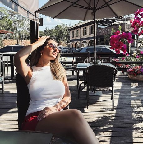 Paloma Tocci ポルノ女優 写真