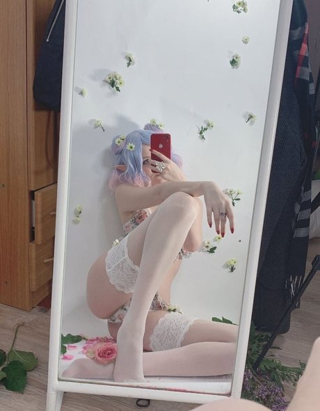 JOI オンリーファンズ セクシーヌード ギャラリー