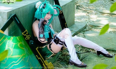 スキニーモデルオンリーファンズ 無料セックス ギャラリー