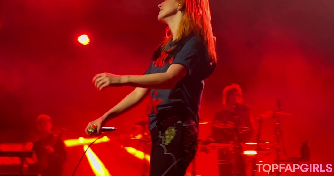 ワークアウト オンリーファンズ ポルノ 画像