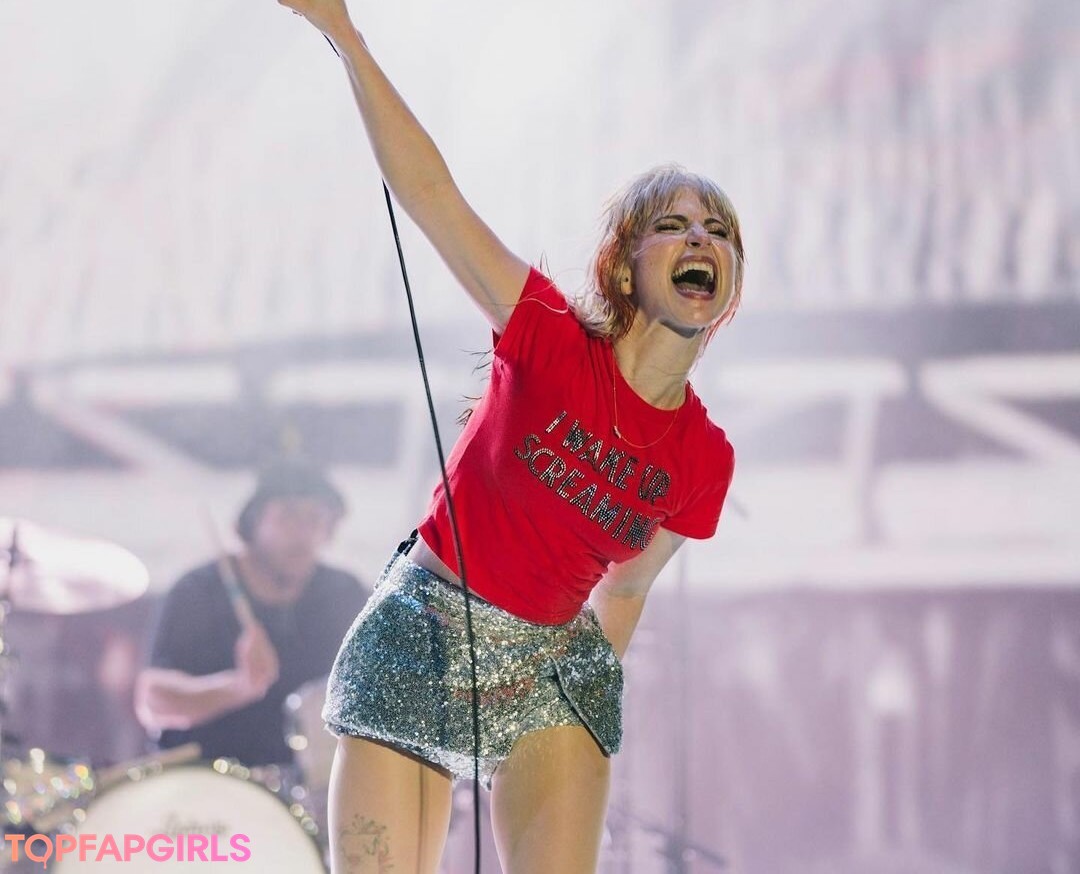 POVオンリーファン 裸 画像